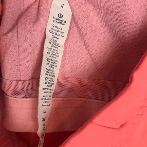 Lululemon halter tank size 4 - Picture 5 of 8